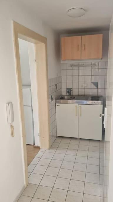 Apartment Mit 2 Betten Inklusive Gratis Parkplatz Graz Extérieur photo